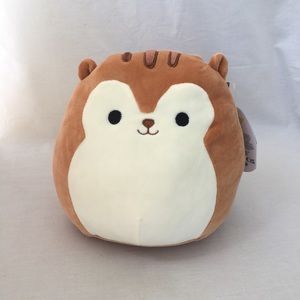 Sawyer the Squirrel 8” Squishmallow NWT